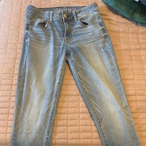 American Eagle light wash jeans